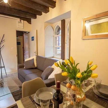 Cote Tendance * سارلا لا كانيدا